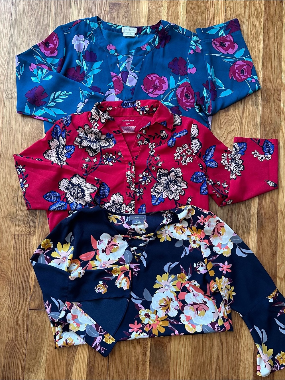 Van Heusen Women Small Lot of 3 Floral Blouses Tops Tunic Boho Work Casual